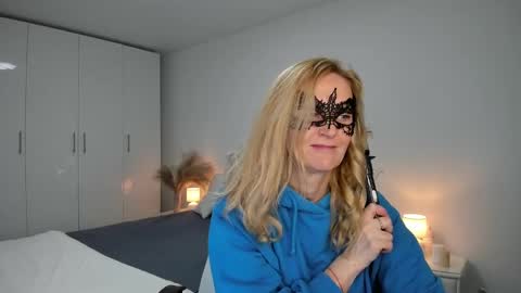 Snapshot of best__angelica chatting on 12/03/24, 02:38 best__angelica online show from 12/03/24, 02:38