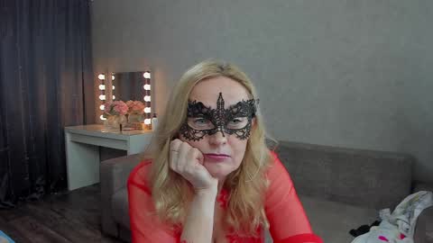 Snapshot of best__angelica chatting on 12/13/24, 06:59 best__angelica online show from 12/13/24, 06:59