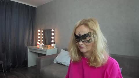 Snapshot of best__angelica chatting on 01/18/25, 11:00 best__angelica online show from 01/18/25, 11:00