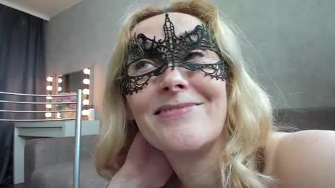 Snapshot of best__angelica chatting on 02/06/25, 05:30 best__angelica online show from 02/06/25, 05:30