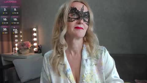 Snapshot of best__angelica chatting on 09/11/25, 02:50 best__angelica online show from 09/11/25, 02:50
