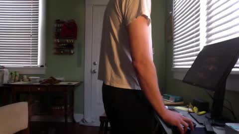 Snapshot of best_triam chatting on 01/19/25, 05:07 best_triam online show from 01/19/25, 05:07