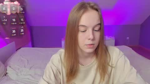 Danny and Kira online show from 03/11/25, 11:44