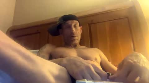 Snapshot of bestbwc4u chatting on 09/29/25, 10:20 bestbwc4u online show from 09/29/25, 10:20