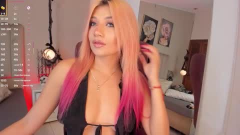  Marilee online show from 10/22/25, 02:01