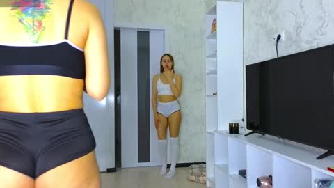 Snapshot of bestgirls2021 chatting on 02/07/25, 03:12 Hellen and Natali online show from 02/07/25, 03:12