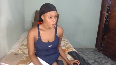 bestlia online show from 02/01/25, 06:29