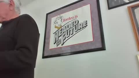 bestshot1951 online show from 01/17/25, 04:26