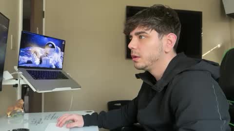 Best Subscriber online show from 02/11/25, 08:20