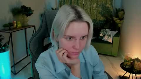 Bethany online show from 10/15/25, 02:33