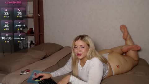 bethflatcher online show from 09/15/25, 10:37