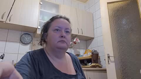 bethnorth online show from 09/21/25, 01:51