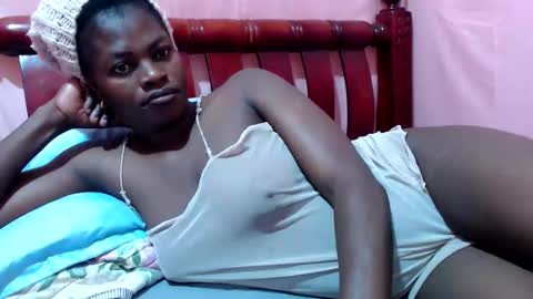 Betina online show from 12/20/25, 05:36