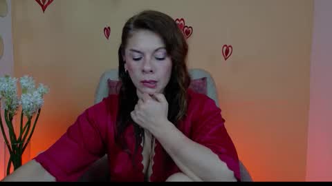 Snapshot of betsy_anub chatting on 11/09/25, 07:45 LINDA online show from 11/09/25, 07:45