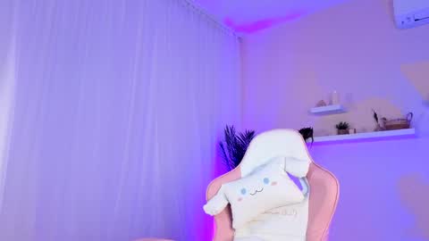 Betty online show from 04/22/26, 03:20