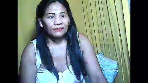 betty_83 online show from 10/16/25, 12:11