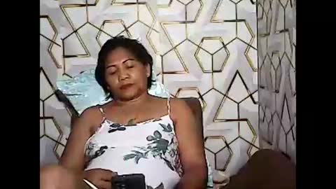 betty_83 online show from 04/19/26, 12:48