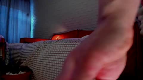 Kami online show from 04/24/26, 04:42