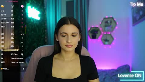 Snapshot of betty_greyy chatting on 10/05/25, 07:12 Betty Grey online show from 10/05/25, 07:12