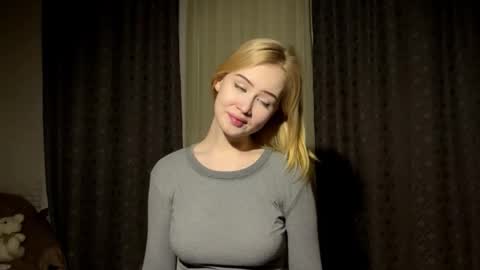 Snapshot of bettymorante chatting on 02/20/26, 11:22 Hinata online show from 02/20/26, 11:22