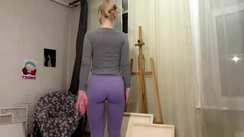 Snapshot of bettymorante chatting on 02/22/26, 11:20 Hinata online show from 02/22/26, 11:20