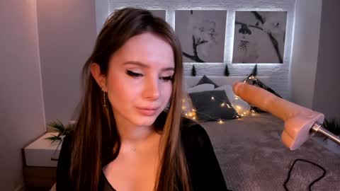 Snapshot of bettyrouse chatting on 01/03/25, 09:36 Betty online show from 01/03/25, 09:36