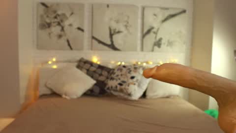 Snapshot of bettyrouse chatting on 02/22/25, 12:49 Betty online show from 02/22/25, 12:49