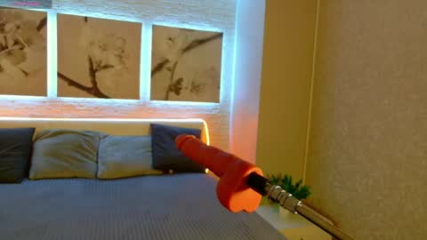 Betty online show from 04/04/26, 08:17