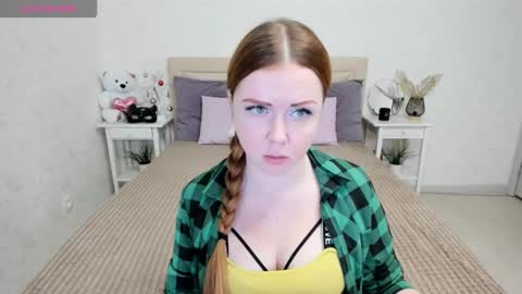 Snapshot of bettyurbane chatting on 12/05/24, 04:20 Mila Sweet online show from 12/05/24, 04:20
