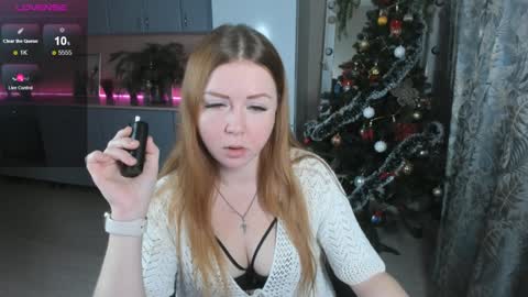 Snapshot of bettyurbane chatting on 12/27/24, 04:15 Mila Sweet online show from 12/27/24, 04:15