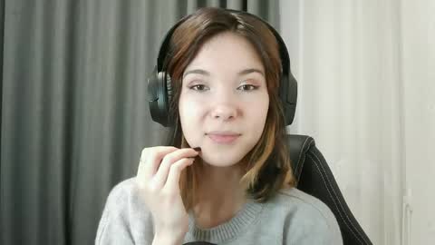 Snapshot of beulabejerano chatting on 04/18/26, 04:55 Ruby online show from 04/18/26, 04:55