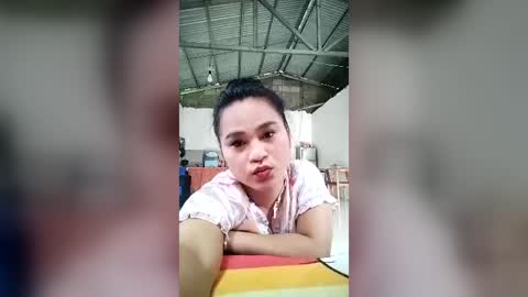 Snapshot of beuty_in_the_best_rose chatting on 06/29/26, 06:52 beuty_in_the_best_rose online show from 06/29/26, 06:52