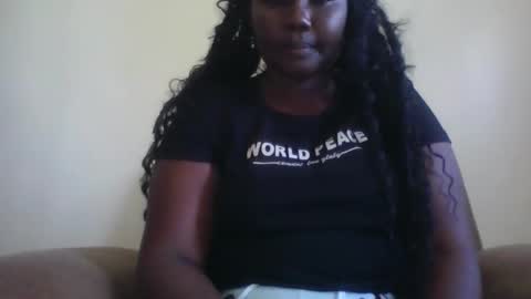 Snapshot of beutygal chatting on 06/05/26, 09:15 beutygal online show from 06/05/26, 09:15