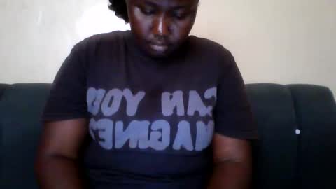 Snapshot of beutygal chatting on 06/08/26, 08:48 beutygal online show from 06/08/26, 08:48