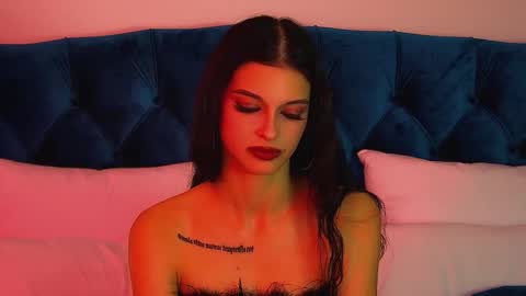 Snapshot of beverlyyork chatting on 09/10/25, 06:19 Beverly online show from 09/10/25, 06:19