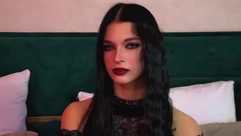 Beverly online show from 11/29/25, 07:00