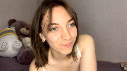 Bella online show from 04/16/26, 07:58