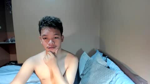 Snapshot of bexyourxman chatting on 05/27/26, 02:08 Adrian online show from 05/27/26, 02:08
