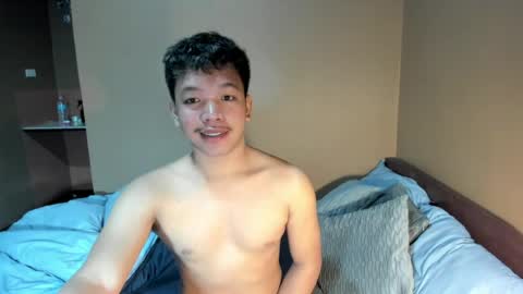 Snapshot of bexyourxman chatting on 06/22/26, 07:16 Adrian online show from 06/22/26, 07:16