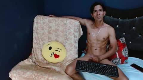 Snapshot of beyonce__21 chatting on 09/11/25, 02:00 Beyonce online show from 09/11/25, 02:00