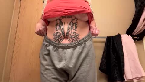 bfeb14 online show from 10/13/25, 06:08