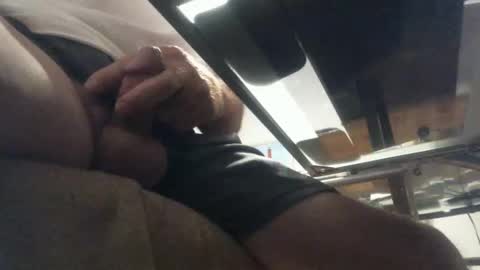 Snapshot of bgf32054 chatting on 09/09/25, 04:45 Bigfish123 online show from 09/09/25, 04:45