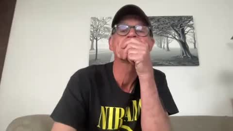 bgrade online show from 10/18/25, 07:47