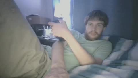 Snapshot of bharr2020 chatting on 09/15/25, 04:45 bharr2020 online show from 09/15/25, 04:45