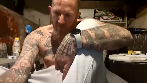 bharv69926743 online show from 02/16/26, 02:51