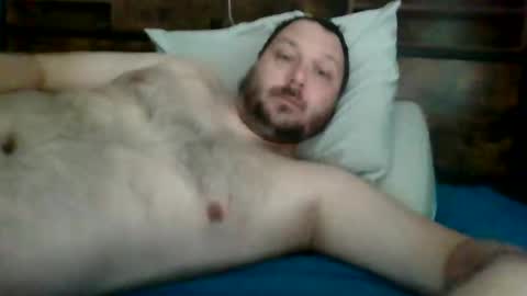 Snapshot of bhines5791 chatting on 12/14/25, 05:51 hines5791 online show from 12/14/25, 05:51