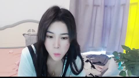 bhzhanglifang online show from 06/10/26, 11:46