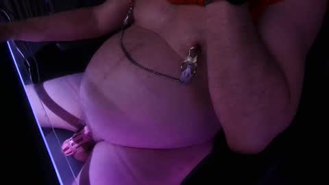 Snapshot of bi_chubby_sub61 chatting on 04/12/26, 05:12 Redmoon online show from 04/12/26, 05:12