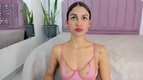 bianca_angel_ online show from 09/08/25, 08:08