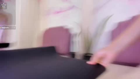 bianca_angel_ online show from 02/04/26, 06:36